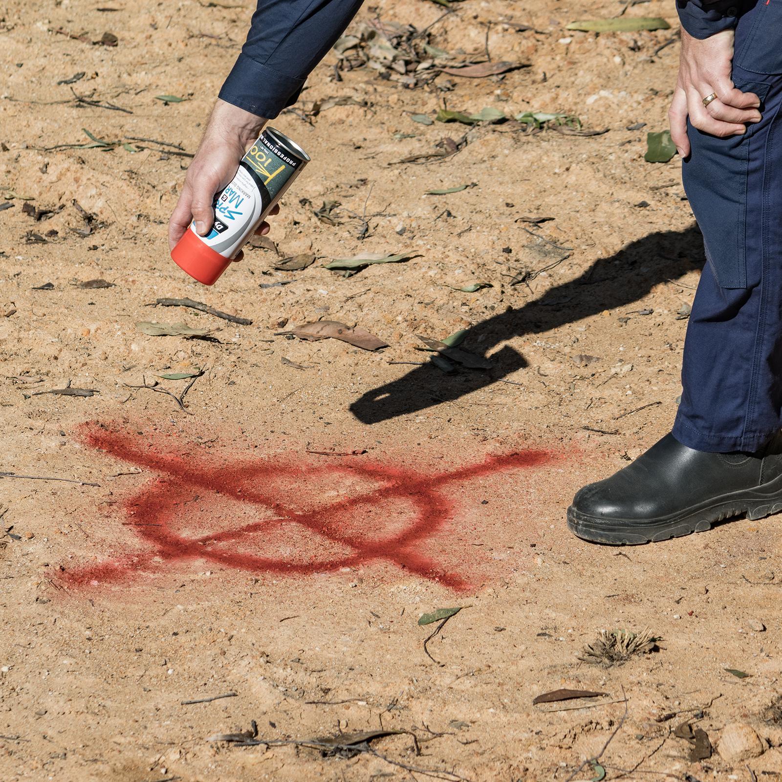 Dy-Mark 350g Fluoro Violet Spray And Mark Paint 4 Dy-Mark 350g Fluoro Violet Spray And Mark Paint