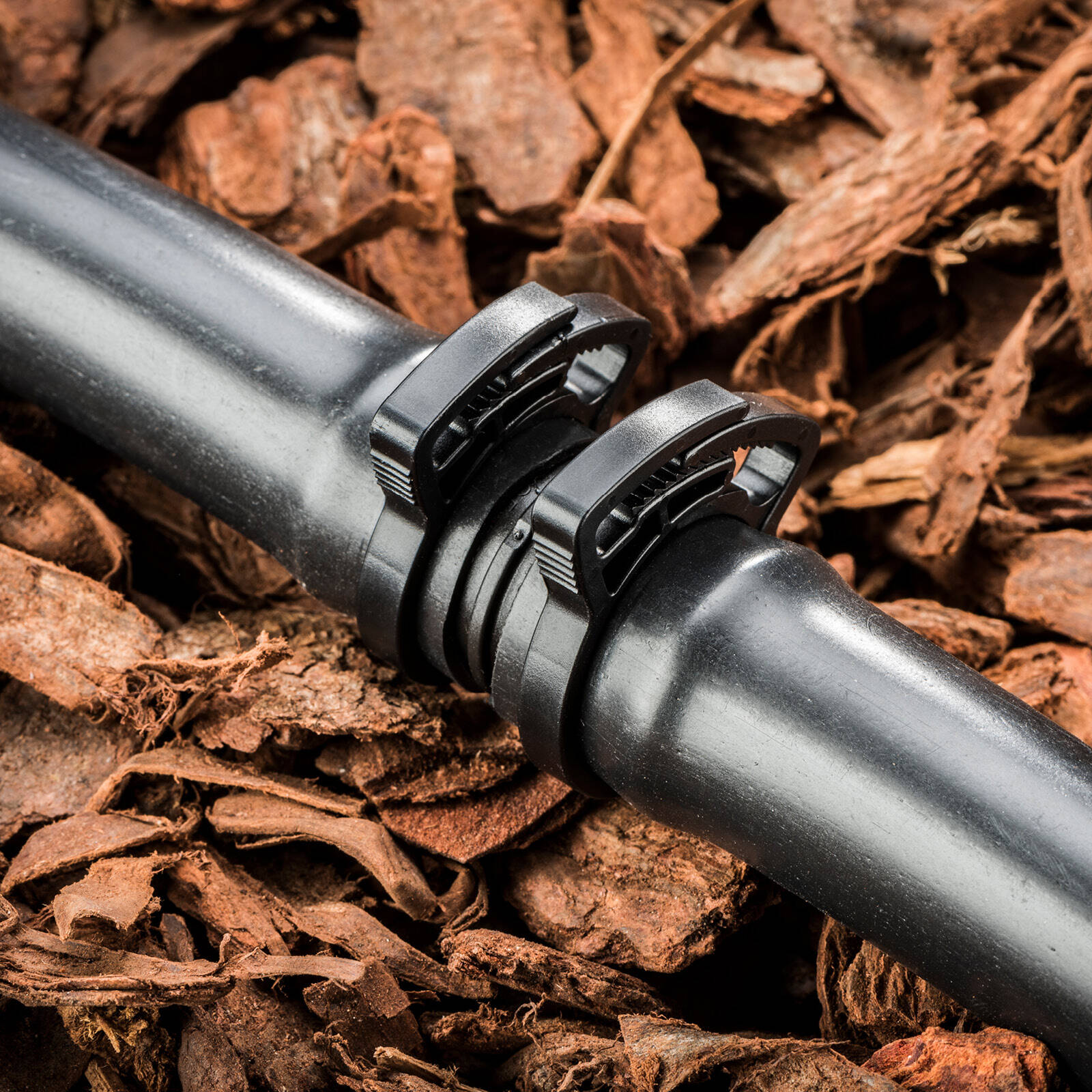 Toro 25mm Barbed Joiner - Single