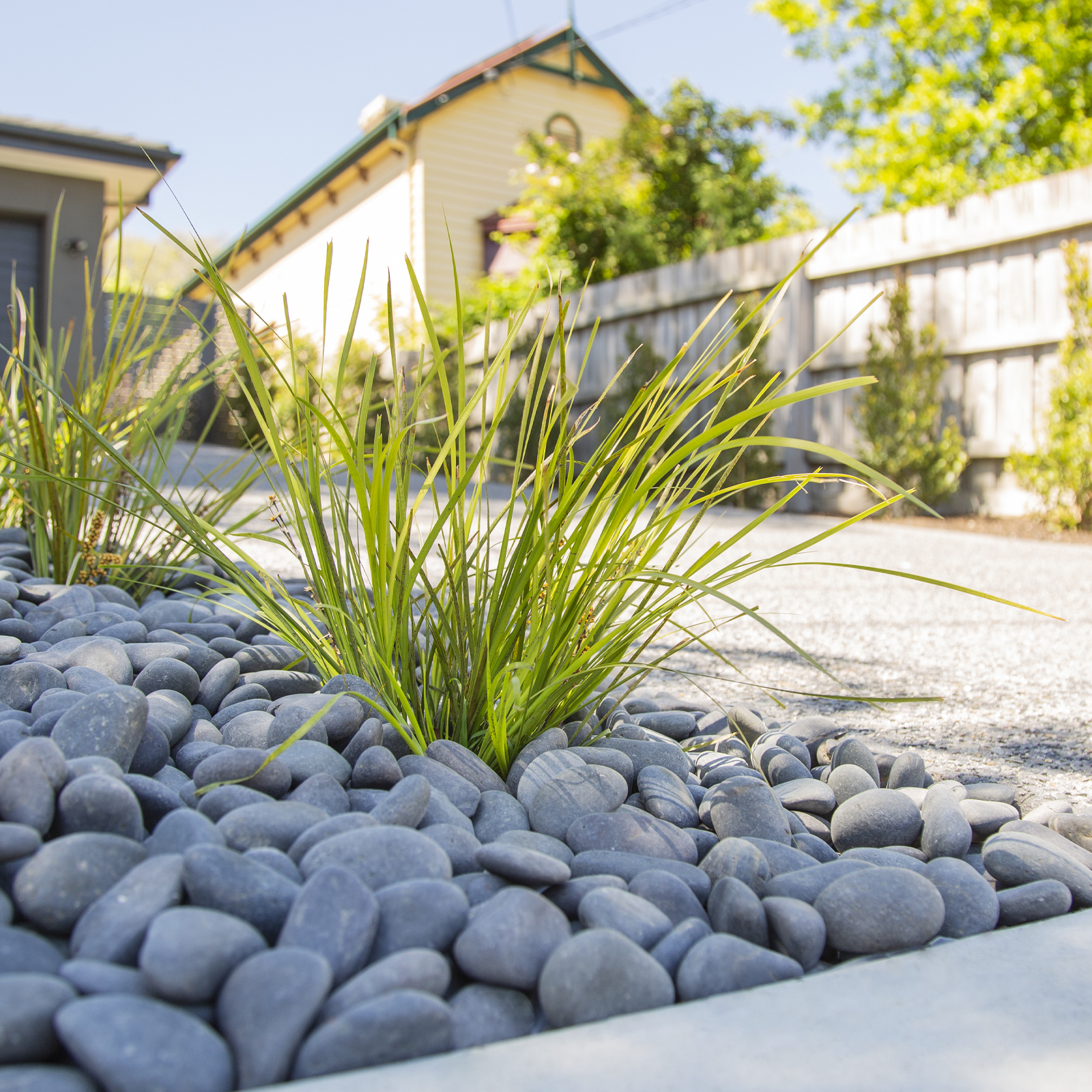 Tuscan Path 20 - 40mm 10kg Charcoal Natural Pebbles 4 Tuscan Path 20 - 40mm 10kg Charcoal Natural Pebbles