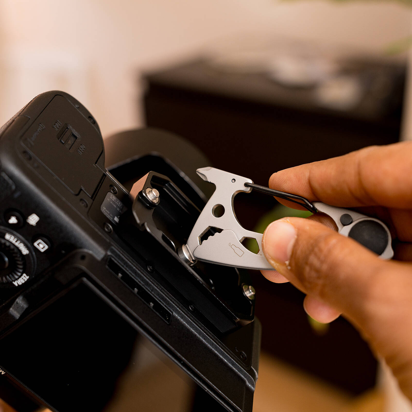 Titanium 77mm Stainless Steel Multi Purpose Carabiner 5 Titanium 77mm Stainless Steel Multi Purpose Carabiner