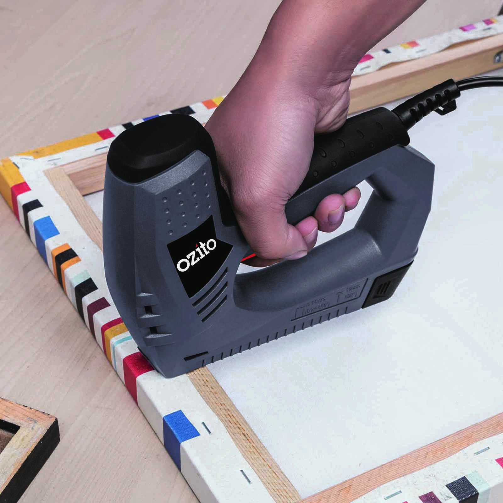 Ozito 8-14mm Stapler Nail Gun 3 Ozito 8-14mm Stapler Nail Gun