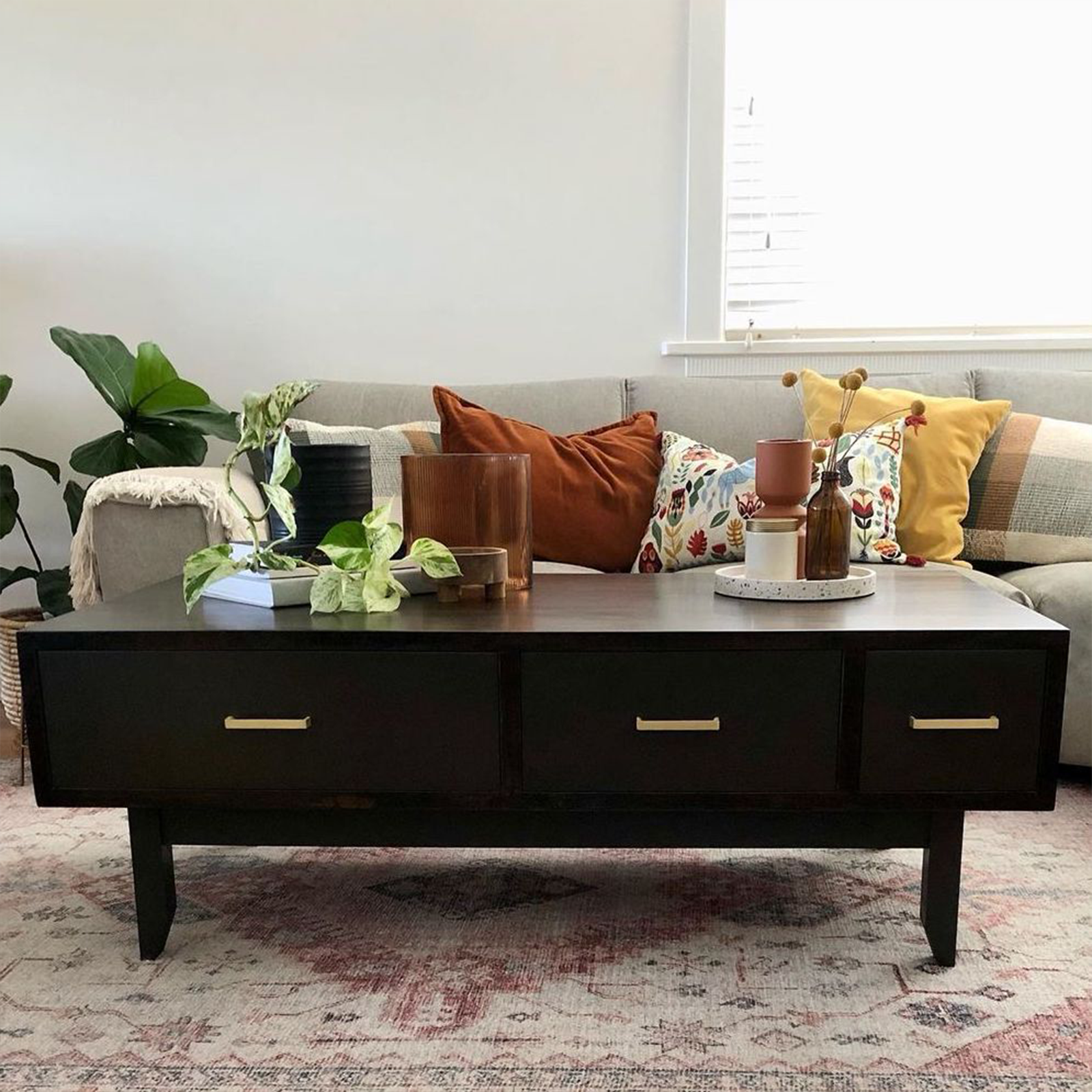 Rust-Oleum 887ml Charcoal Ultra Matt Chalked Paint 6 Rust-Oleum 887ml Charcoal Ultra Matt Chalked Paint