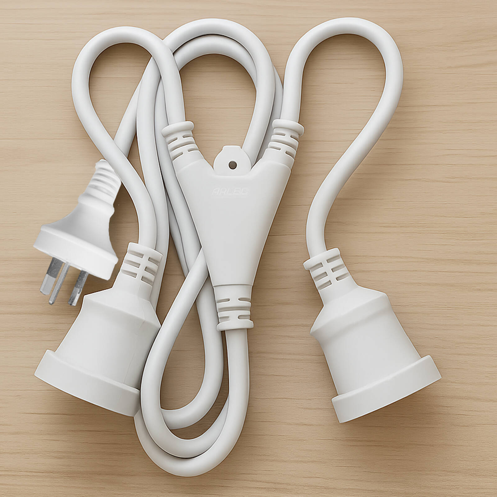 Arlec 1.8m Domestic Dual Outlet Split Extension Lead 5 Arlec 1.8m Domestic Dual Outlet Split Extension Lead