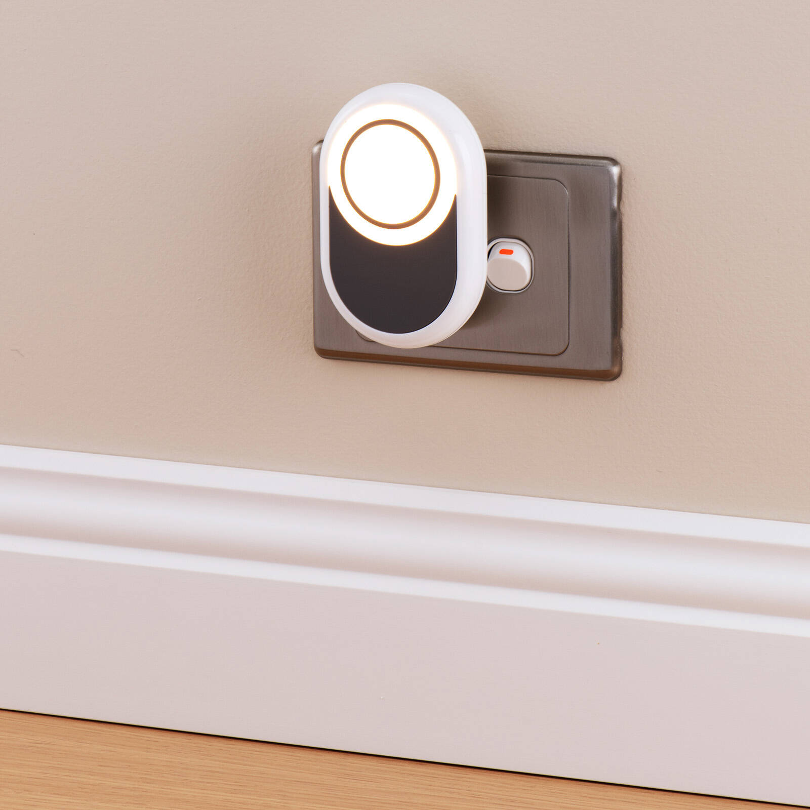 Arlec 240V Pill Plug-In LED Night Light 5 Arlec 240V Pill Plug-In LED Night Light