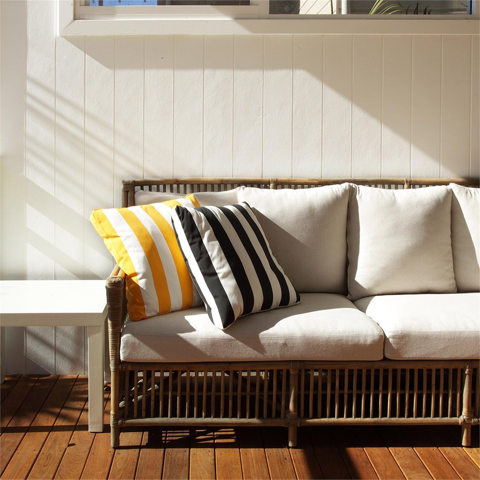 James Hardie 2450 x 1200 x 9mm 133mm Smooth Axon™ Cladding - 2.94m²