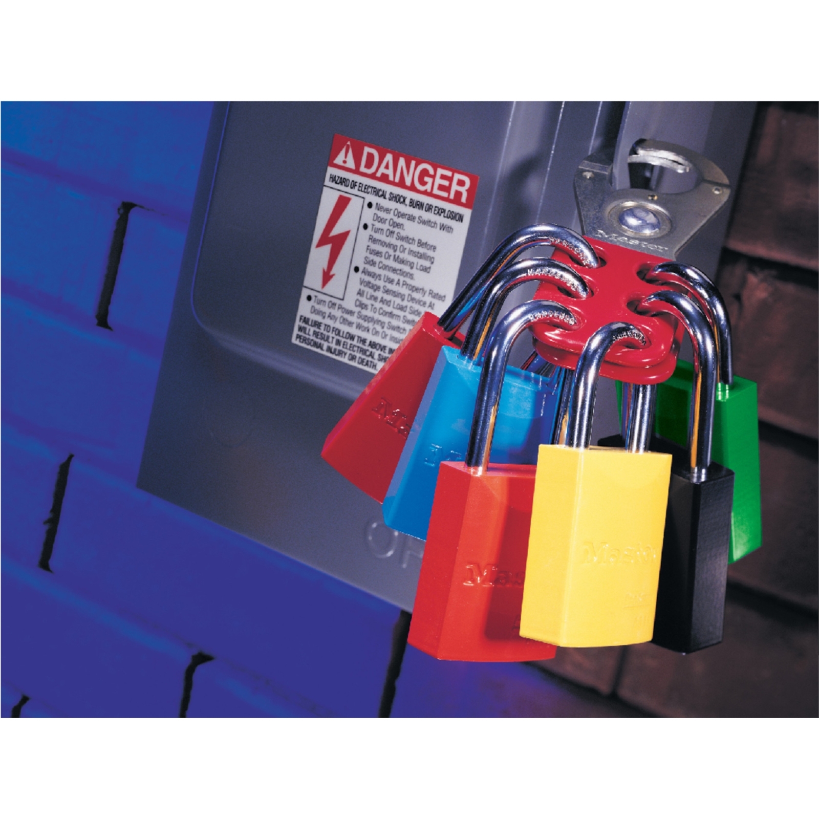 Master Lock 25mm Diameter Jaws 420 Lockout Hasp