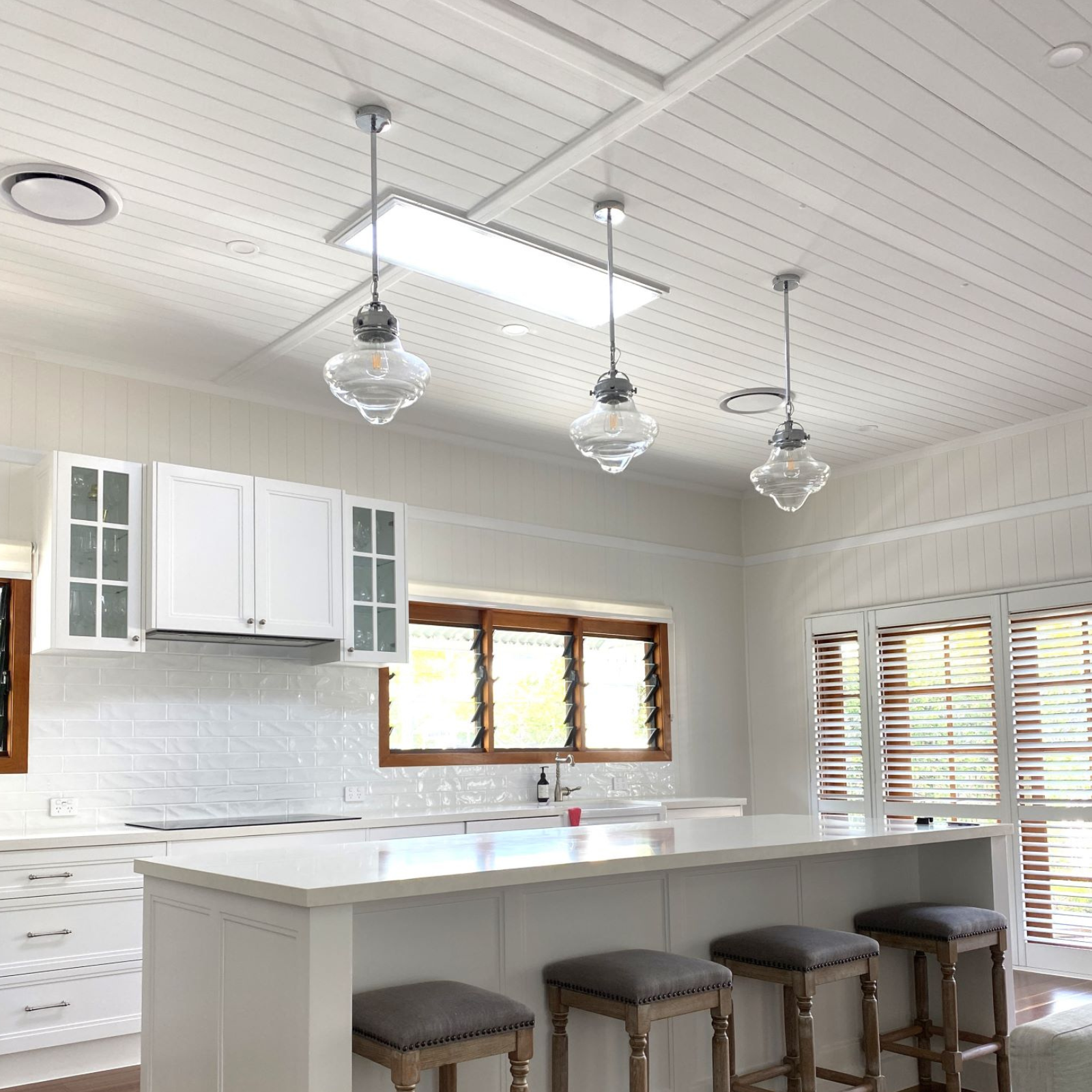 illume PRO 600mm Square Surface Mount Skylight Alternative 8 illume PRO 600mm Square Surface Mount Skylight Alternative