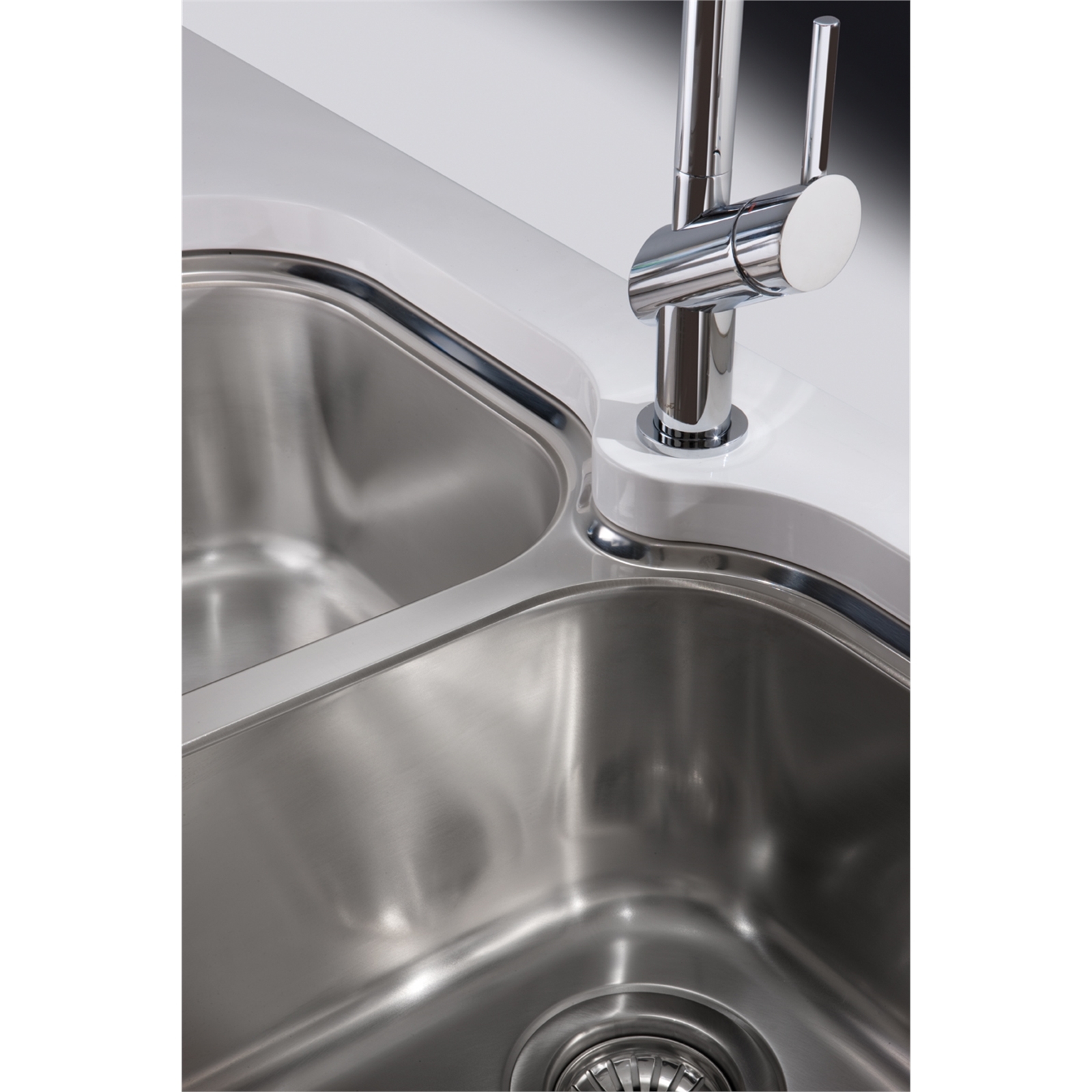 Oliveri 675 x 500mm 1.5 Bowl Monet Undermount Sink