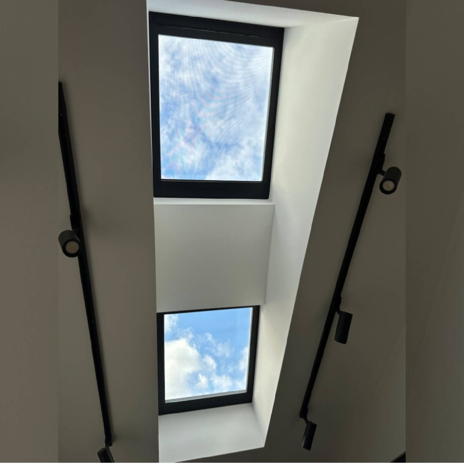 Ezylite 1000 x 800mm Double Glazed Opening Roof Window for Corrugated Roof 4 Ezylite 1000 x 800mm Double Glazed Opening Roof Window for Corrugated Roof