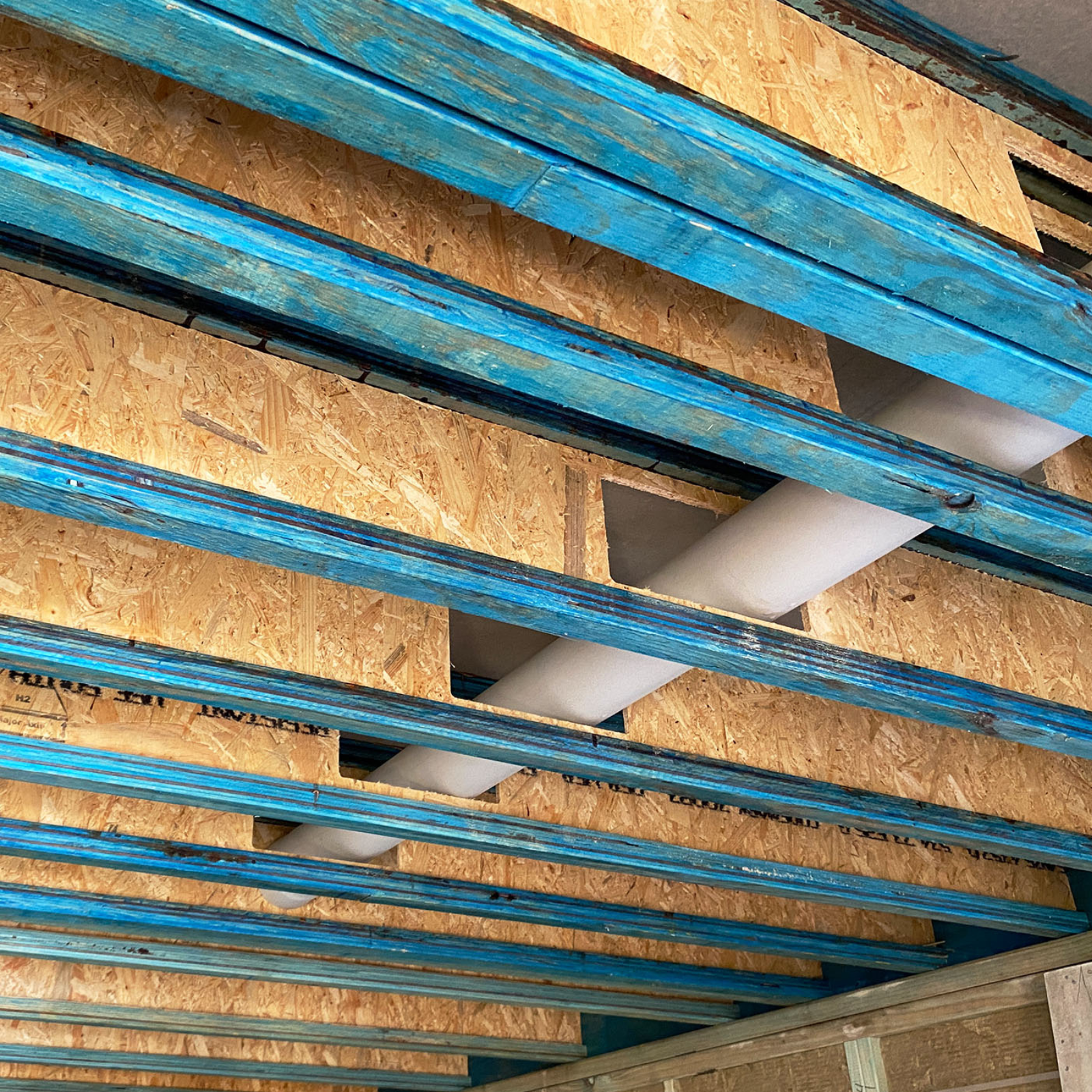 240 x 90mm L/M Floor Joist e2S LVL e-joist