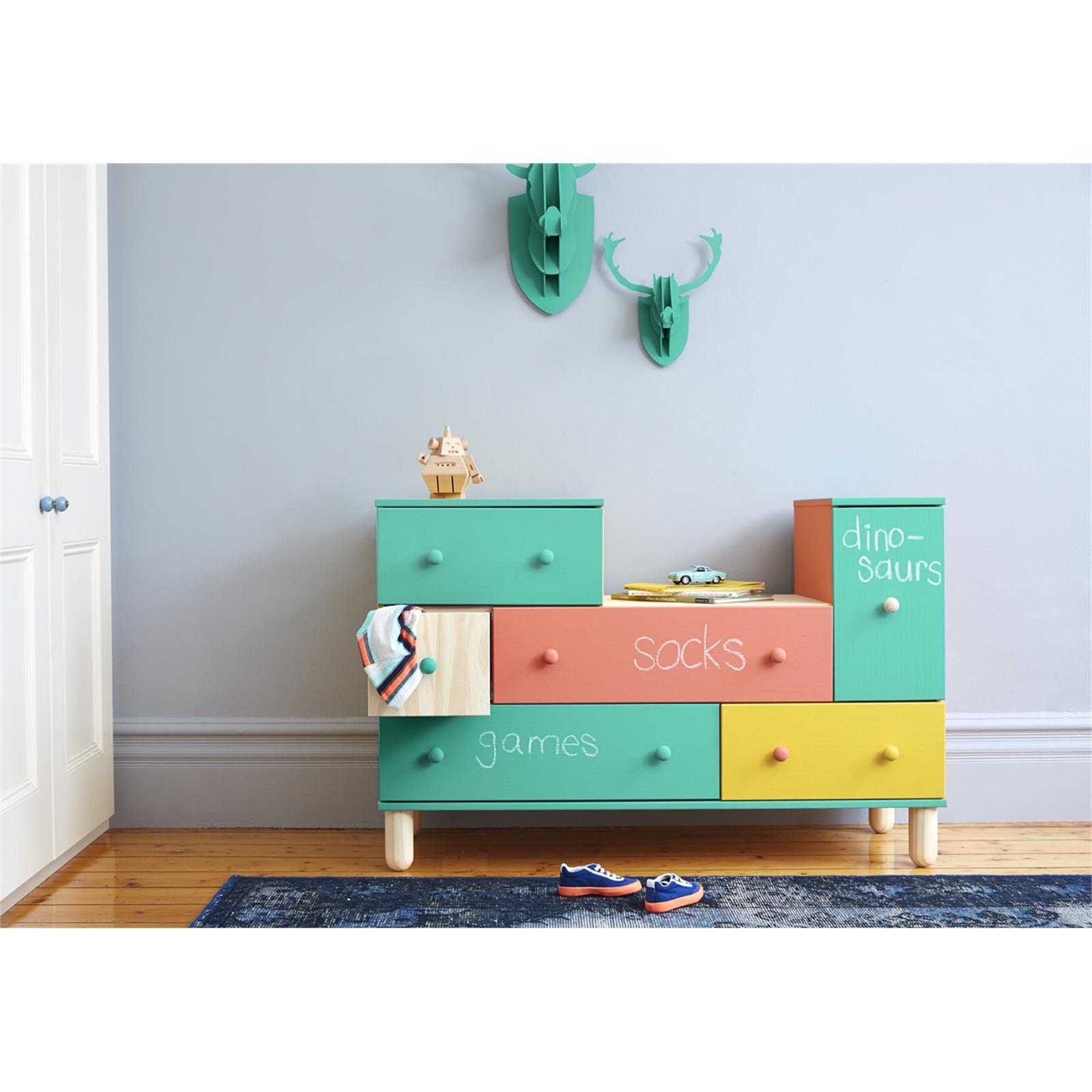 Dulux 1L Design Ultra Deep Coloured Chalkboard Paint