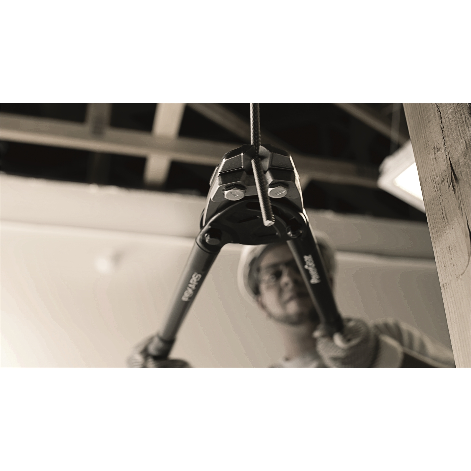 Fiskars 610mm Powergear Bolt Cutter 3 Fiskars 610mm Powergear Bolt Cutter